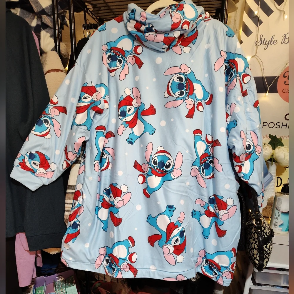 Disney Lilo Stitch Fleece Robe Oversized Hooded Wearable Blanket NEW Kids